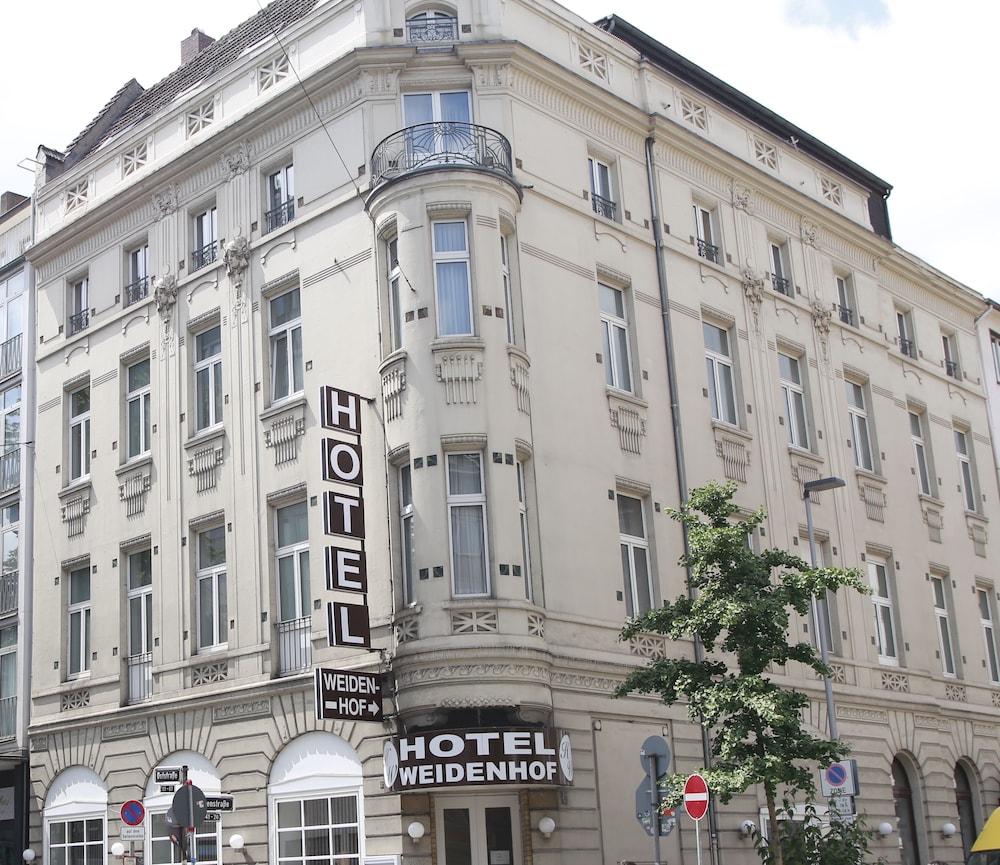 Weidenhof Hotel 3*