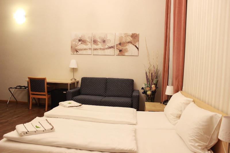 Hotel Weidenhof 3*