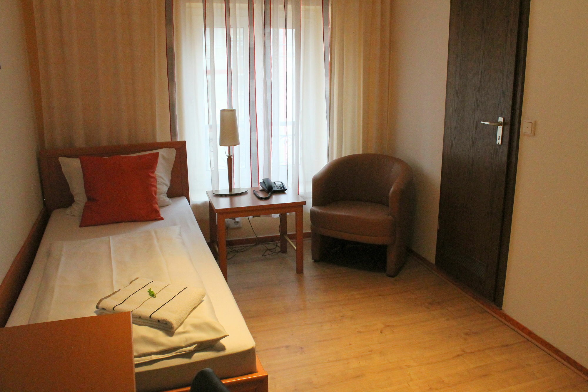 Weidenhof 3*